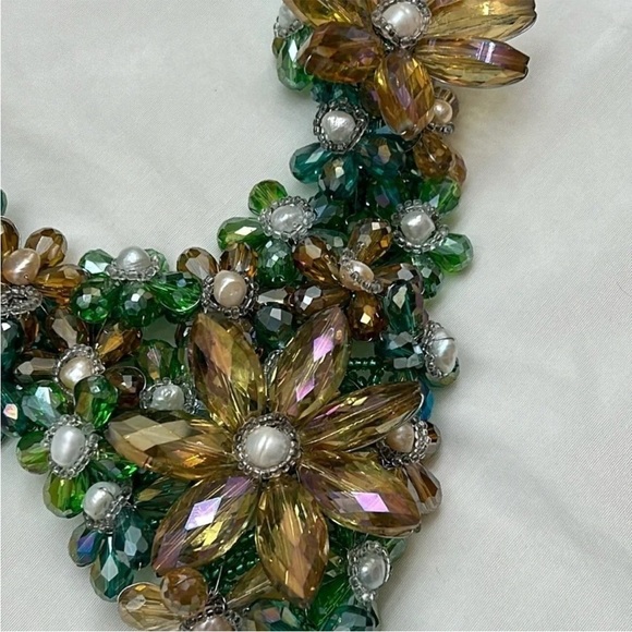 Vintage Baroque Pearl and Beaded Large Avant Garde Statement Necklace - Picture 5 of 13